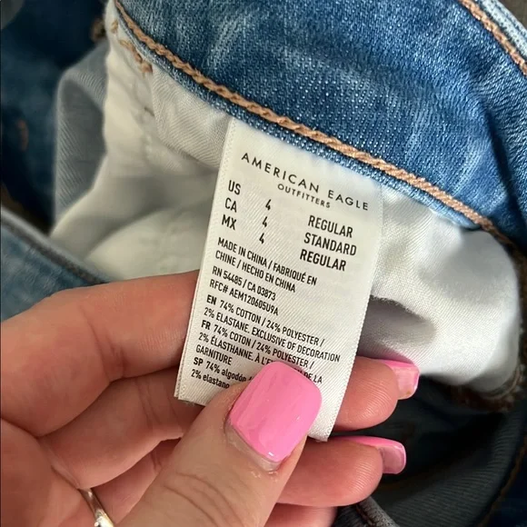 American Eagle Light Blue Jeans - Picture 4 of 8